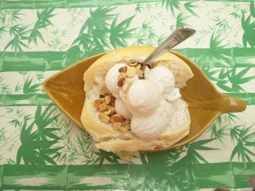 Ice cream in a bun, Kohco Man